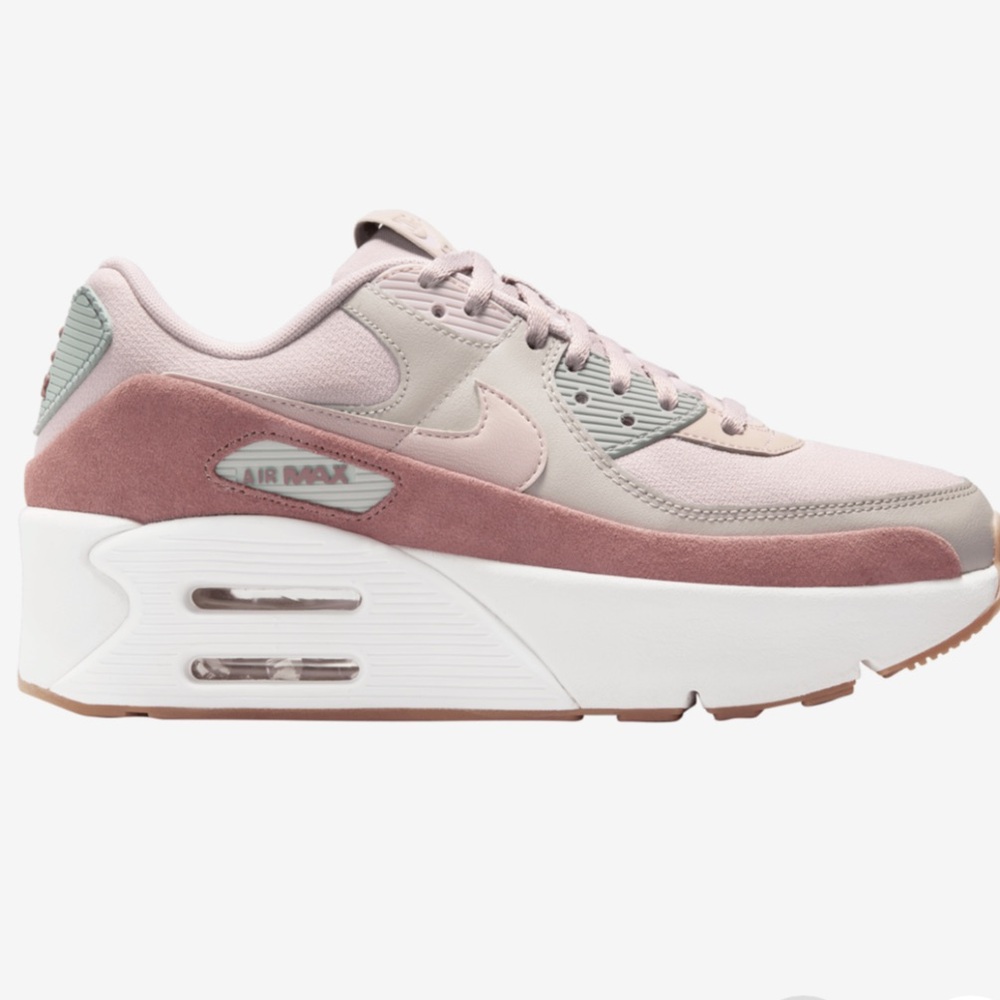 Nike Air Max 90 LV8 gently used with box